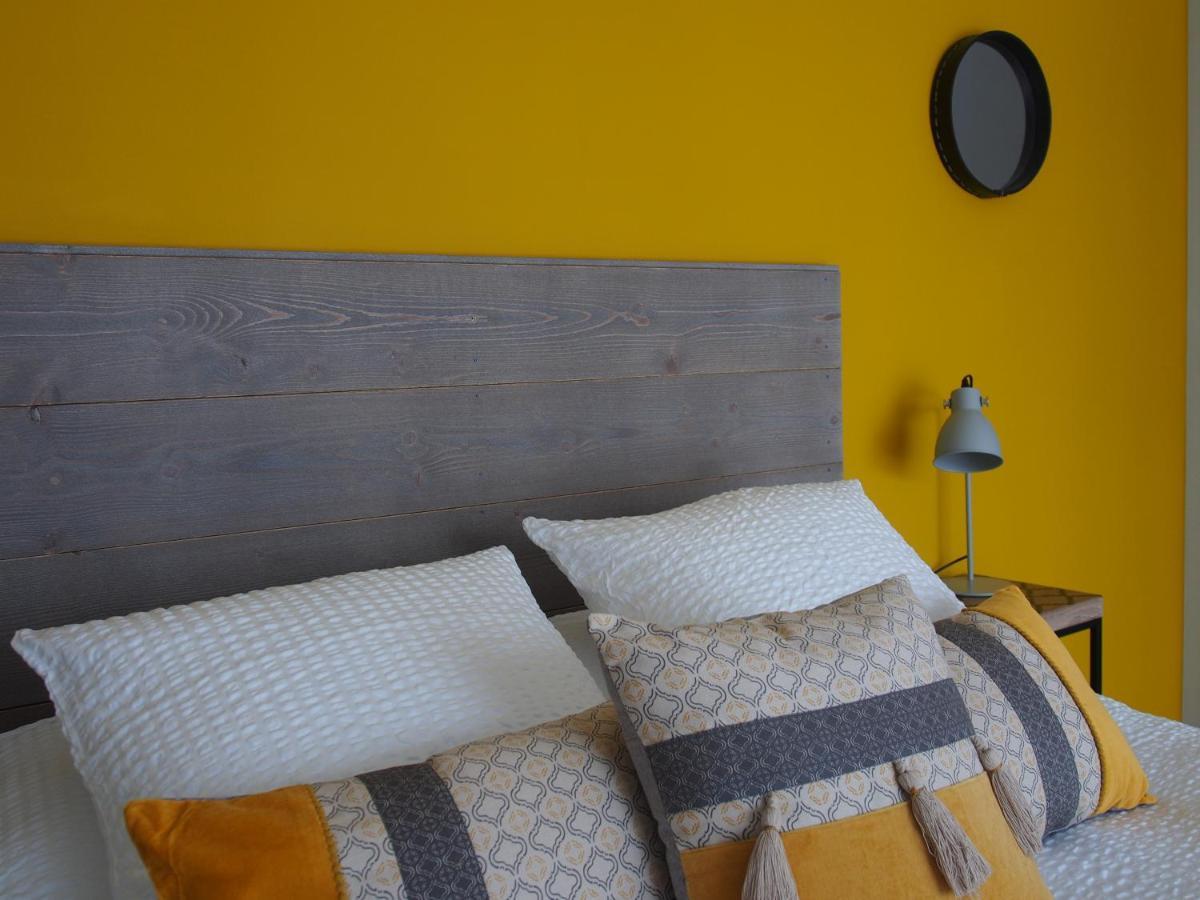 La Charentine Bed and Breakfast Echillais Exteriör bild