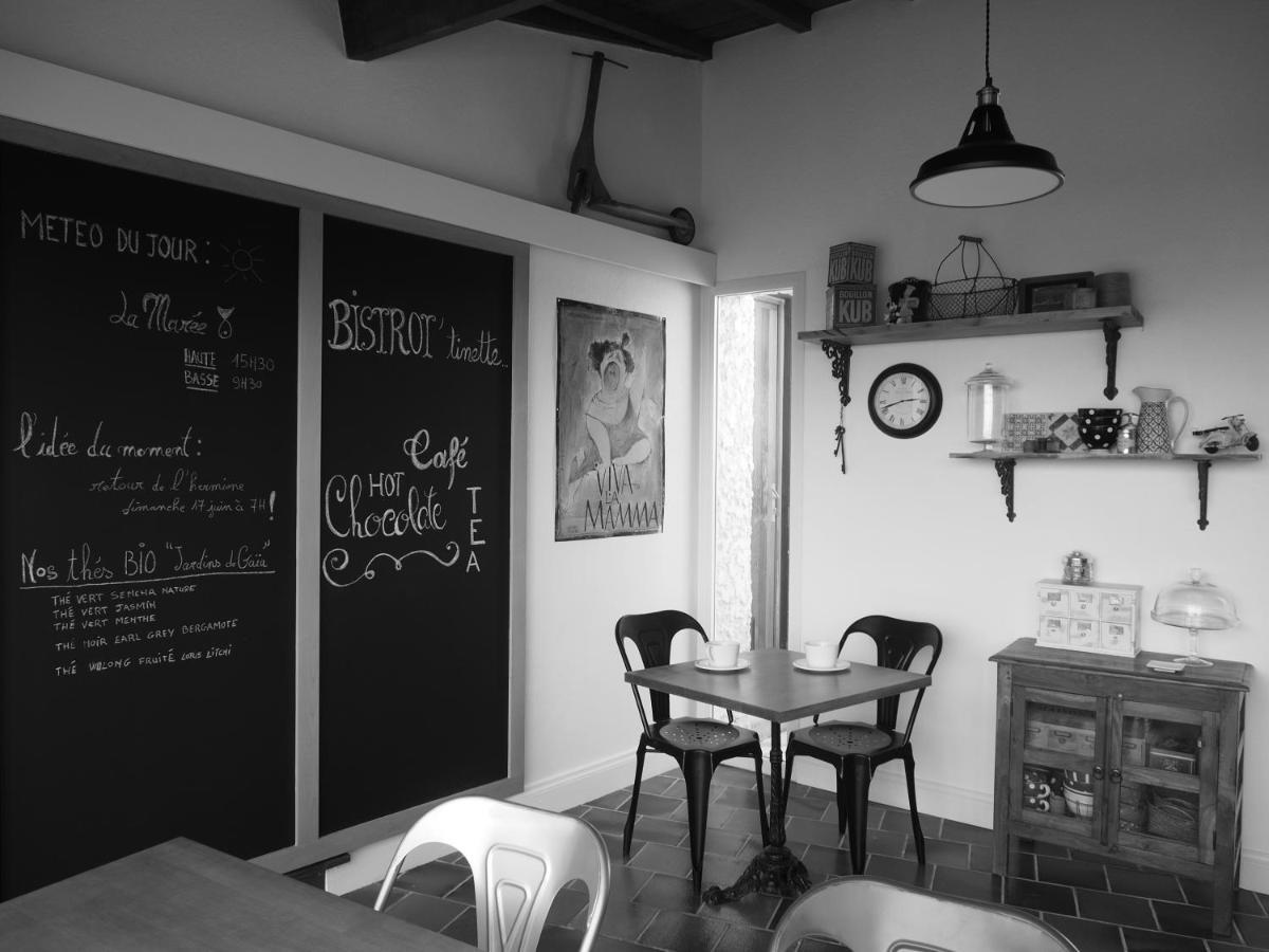 La Charentine Bed and Breakfast Echillais Exteriör bild